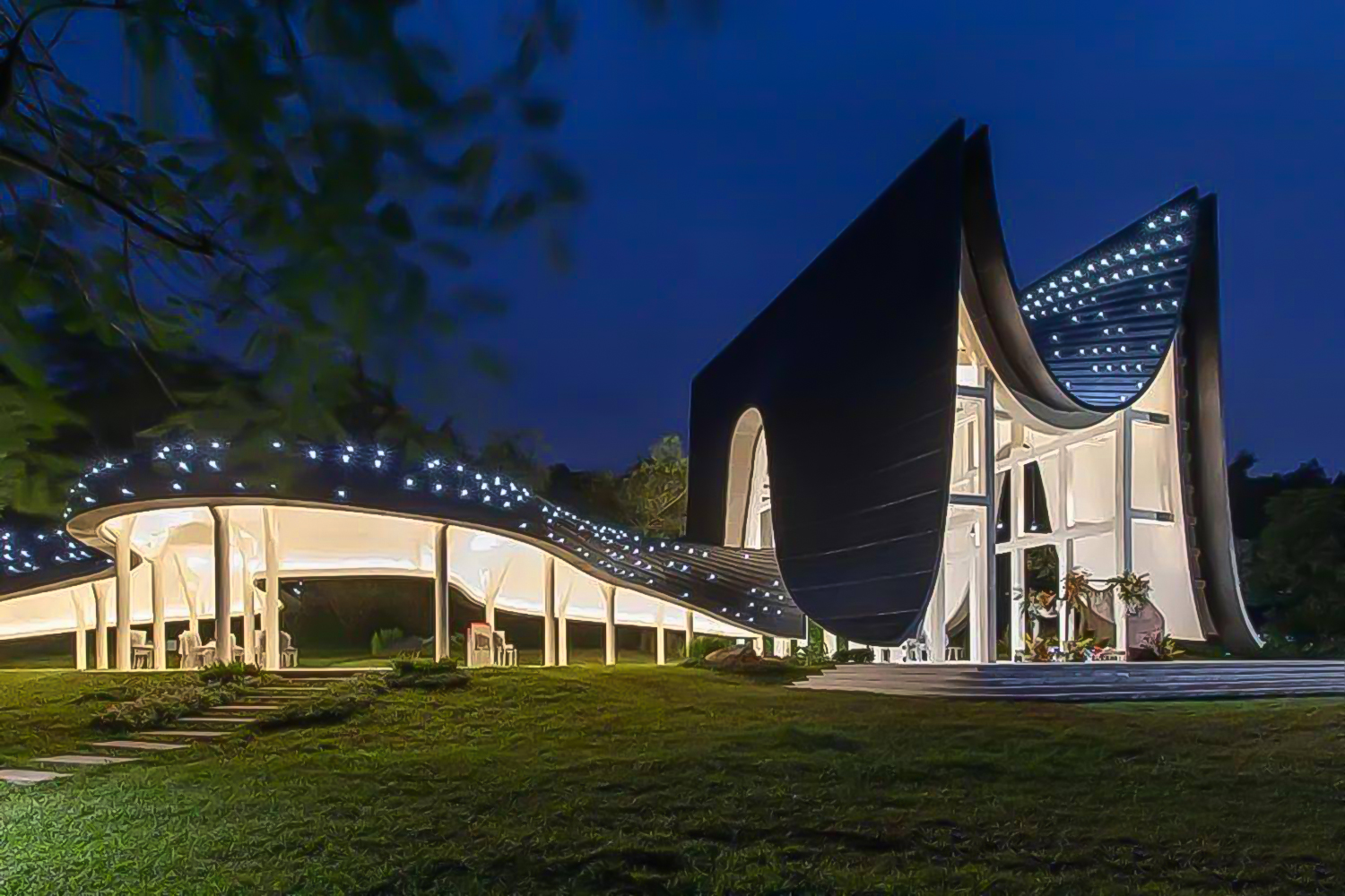 突破常規(guī)，創(chuàng)意無限！異形建筑照明解決方案（內(nèi)含福利）