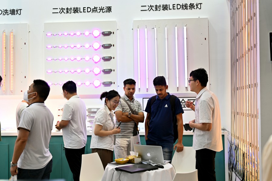 1684390396377517hp6D.jpg 5.jpg