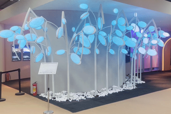 17021124919341335F4C.gif 2 (2).gif