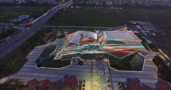 1733984182106985922A.gif 4.gif